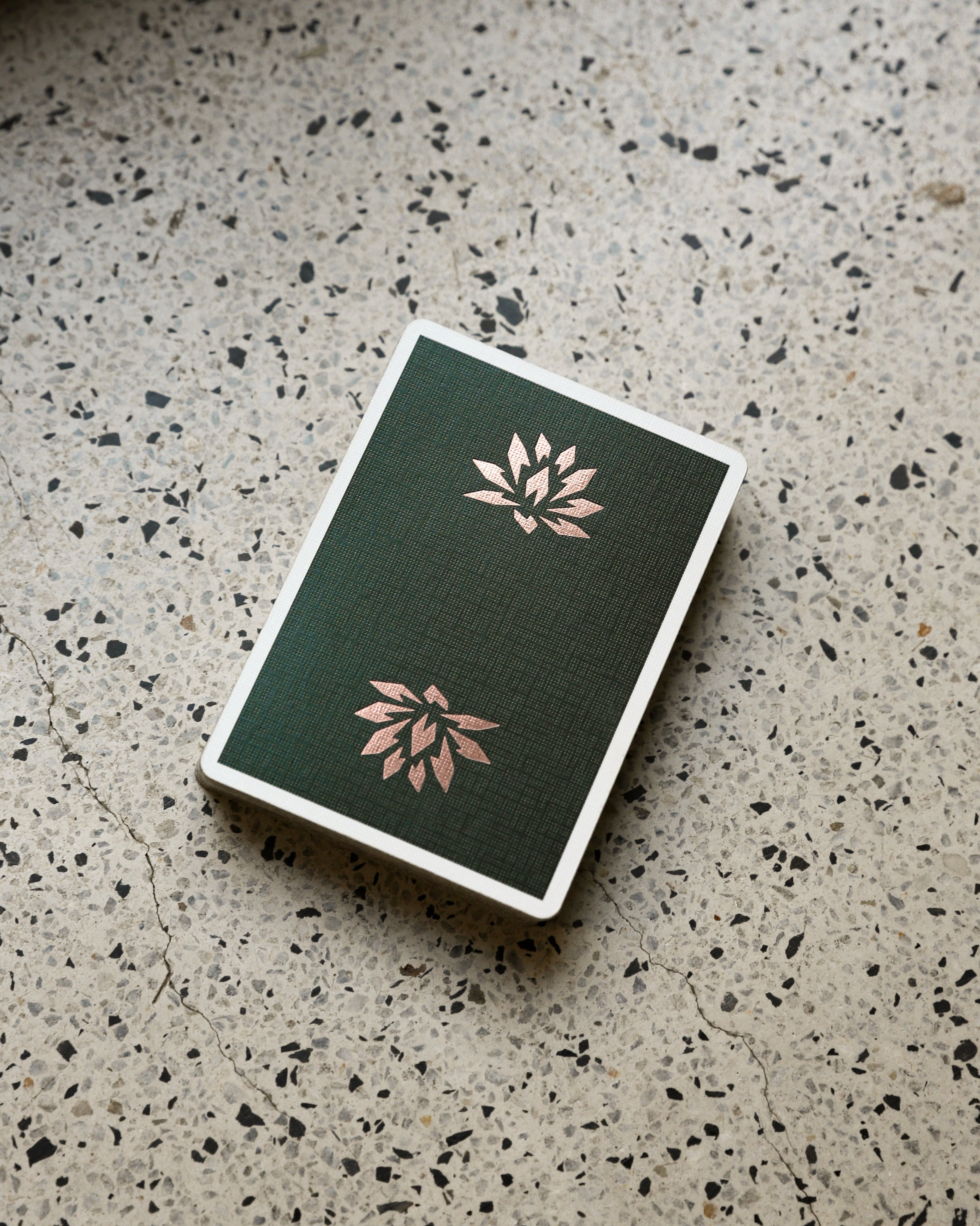 カラスヤマHOUSE OF LOTUS カットジャカードタックスカート フラワージャガードタックスカート｜DESIGNWORKS / デザインワークス